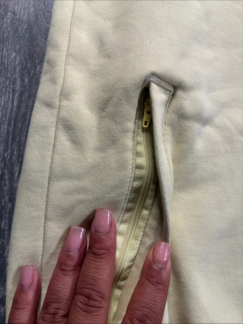 Lacoste Pale Yellow Full-Zip Hoodie with Crocodile Logo Womens XL - Picture 8 of 15